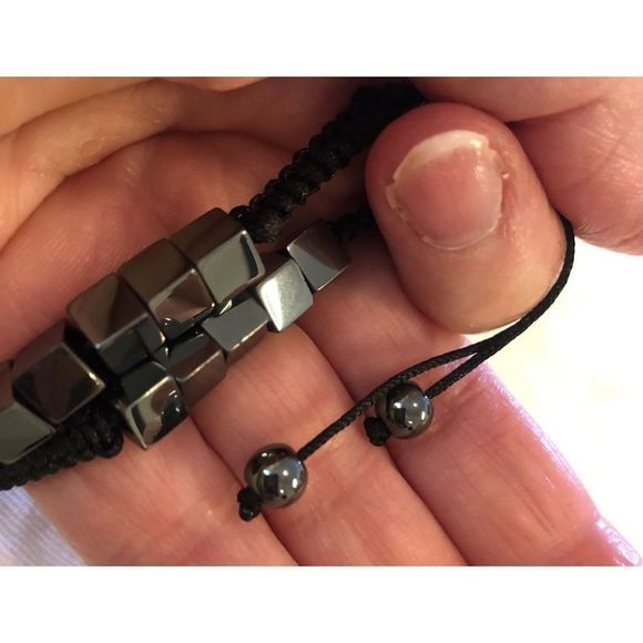 Natural stone crucifix pocket rosary bracelet - Picture 7 of 7